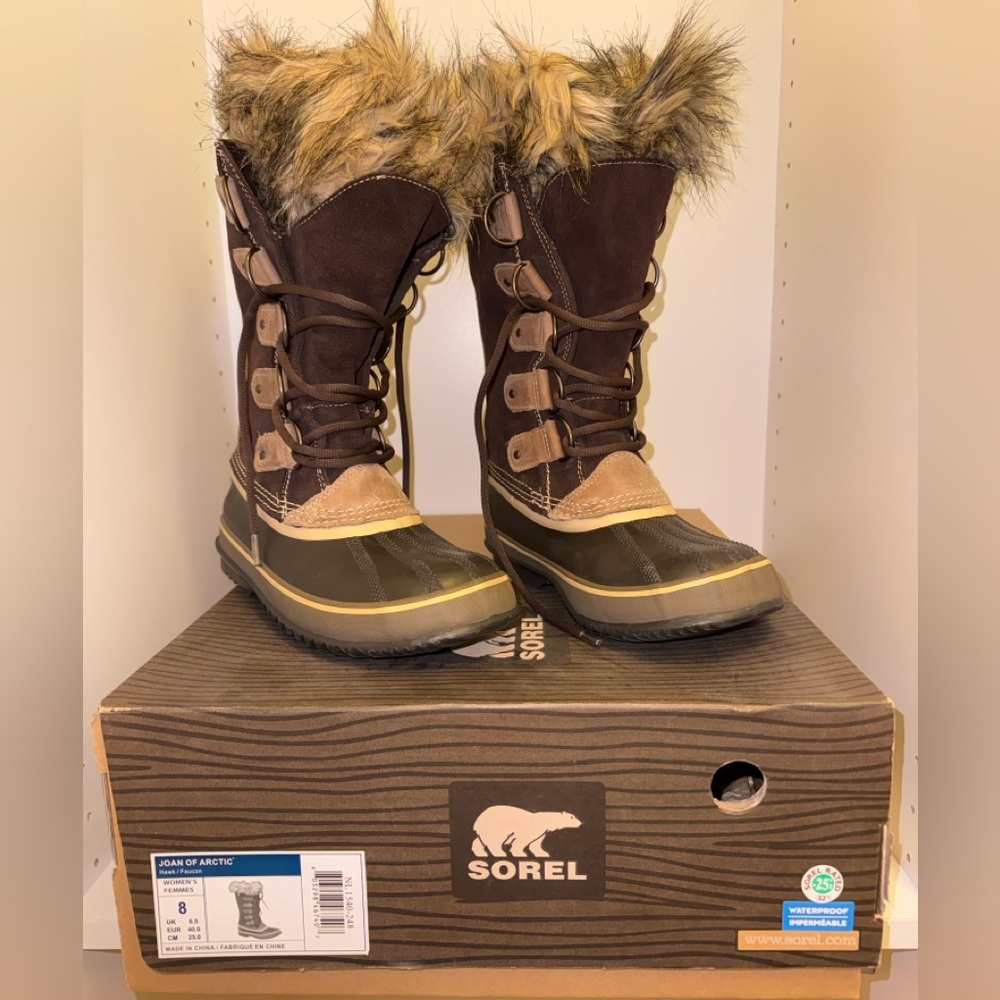 Sorel Joan of Arctic women’s size 8